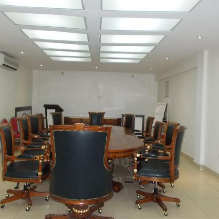 Airport Plaza Hotel Juba Ngoại thất bức ảnh